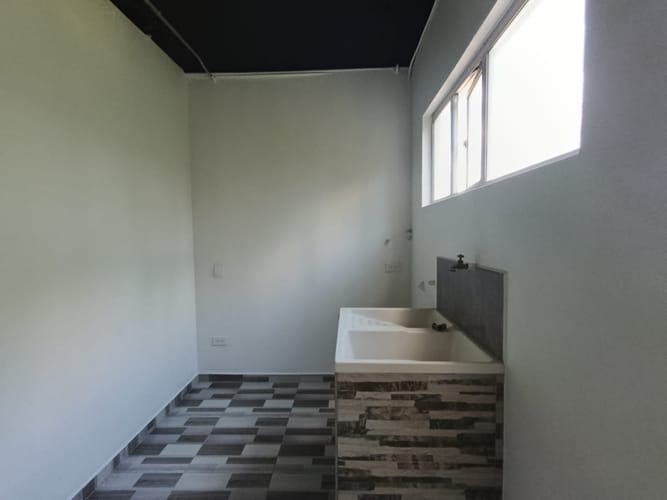 Apartamento de 2 alcobas en arriendo en El Carmen De Viboral, El Carmen de Viboral, 63 m² · foto 8 de 11