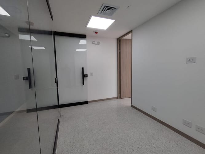 Consultorio en arriendo en San Diego, Medellín, 28 m² · foto 10 de 12