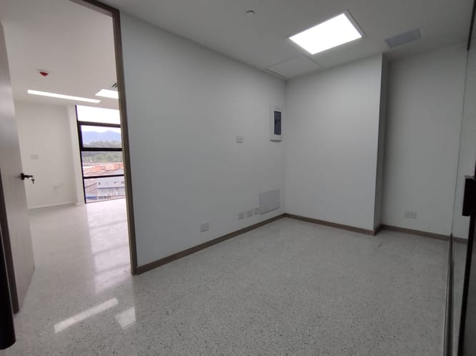 Consultorio en arriendo en San Diego, Medellín, 28 m² · foto 11 de 12