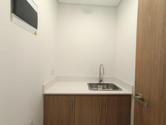 Consultorio en arriendo en Laureles, Medellín, 28 m² · foto 7 de 10
