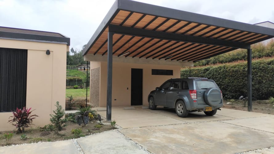 Finca en arriendo en Guarne, 350 m² · foto 3 de 20