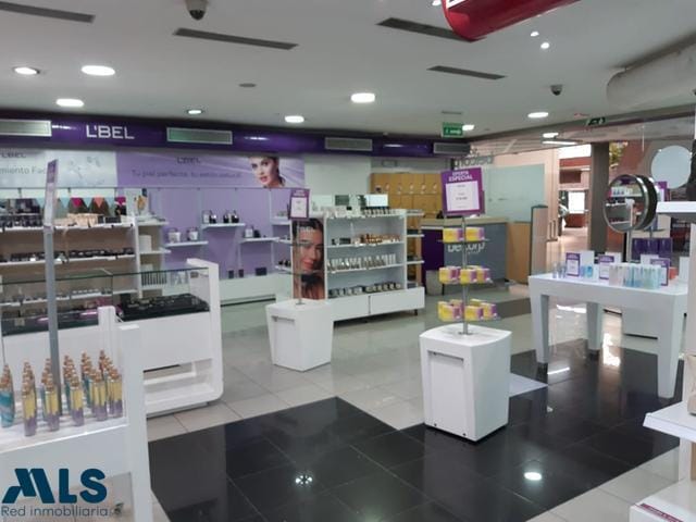 Local en arriendo en Terminal De Transporte, Medellín, 288 m² · foto 6 de 13