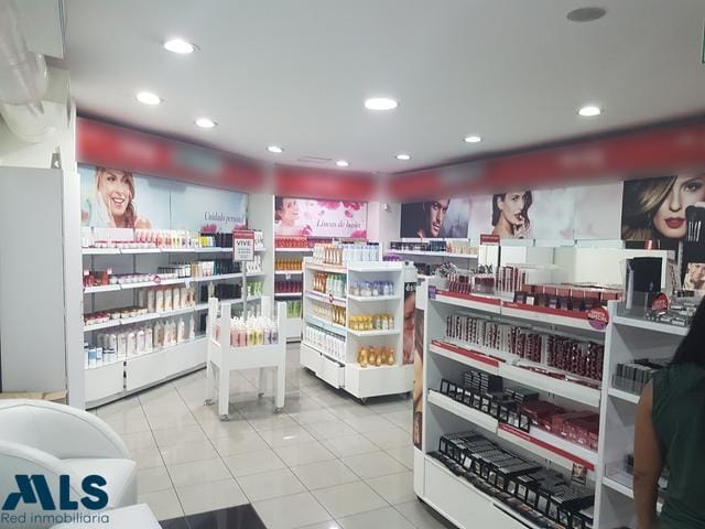 Local en arriendo en Terminal De Transporte, Medellín, 288 m² · foto 8 de 13