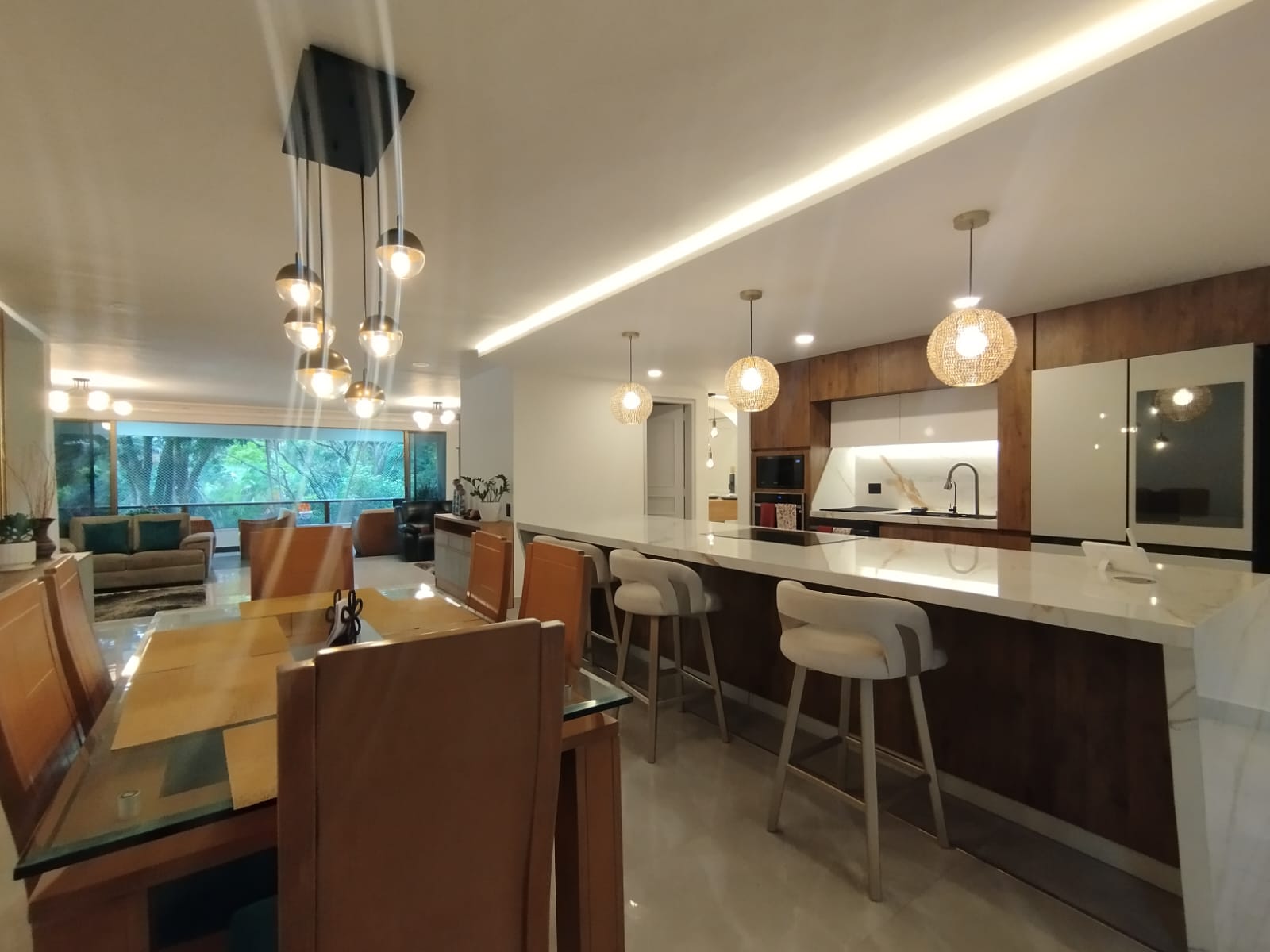 Apartamento en arriendo en El Poblado, Medellín · foto 4 de 20