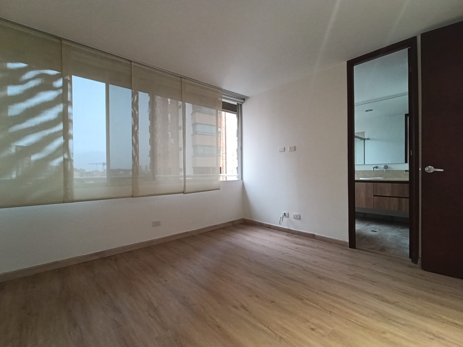 Apartaestudio en arriendo en El Poblado, Medellín · foto 8 de 14