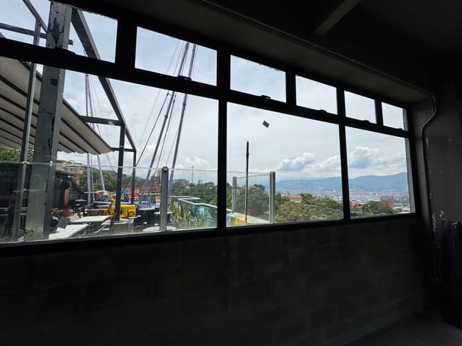 Local en arriendo en Manrique Central, Medellín, 310 m² · foto 5 de 18