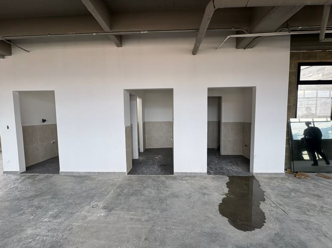 Local en arriendo en Manrique Central, Medellín, 310 m² · foto 7 de 18