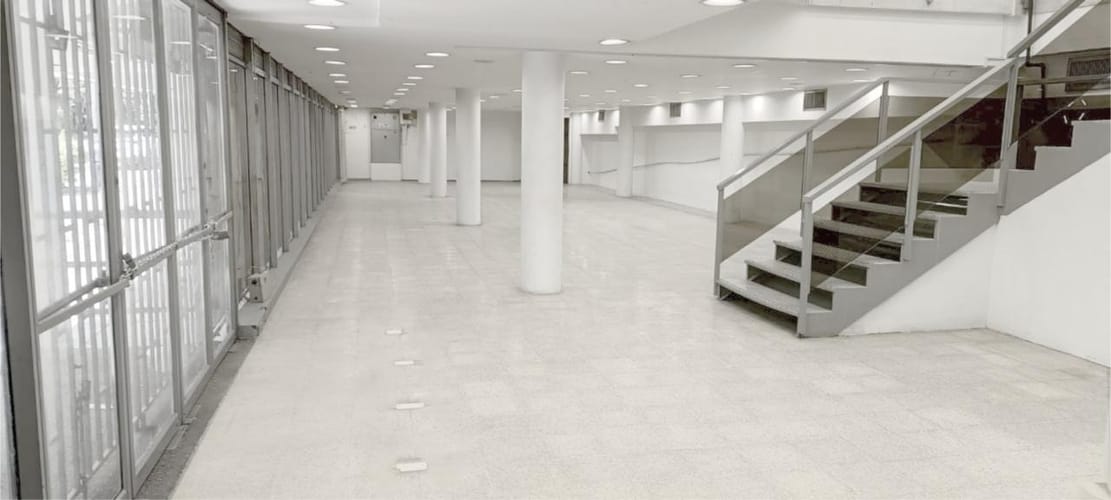 Local en arriendo en Laureles, Medellín, 1000 m² · foto 3 de 10