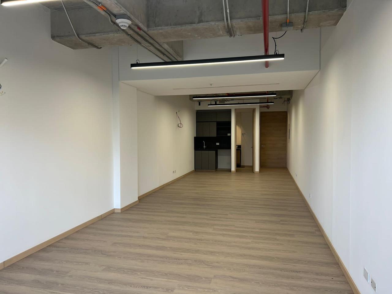 Oficina en Arriendo en Vía Las Palmas, Envigado