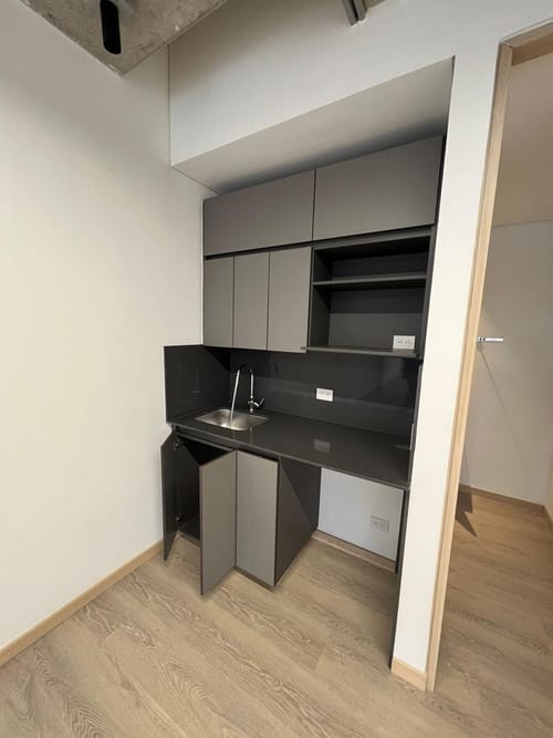 Oficina en arriendo en Vía Las Palmas, Envigado, 64 m² · foto 6 de 12