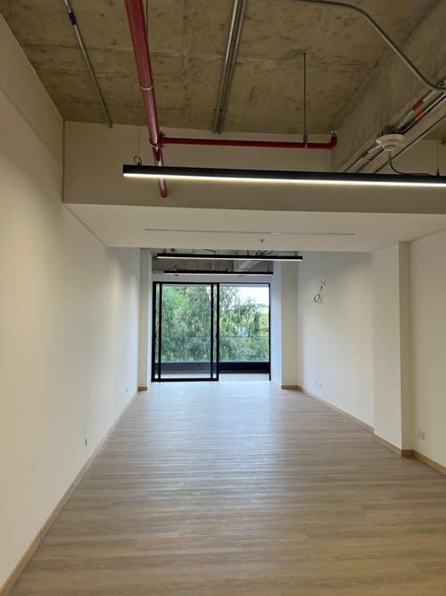 Oficina en arriendo en Vía Las Palmas, Envigado, 64 m² · foto 9 de 12