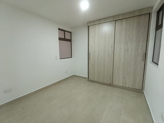 Apartamento de 3 alcobas en arriendo en Camino Verde, Envigado, 115 m² · foto 7 de 13