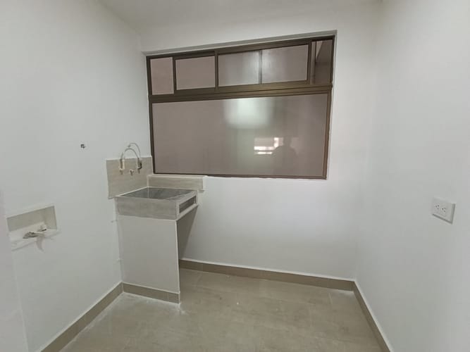 Apartamento de 3 alcobas en arriendo en Camino Verde, Envigado, 115 m² · foto 9 de 13
