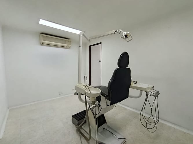 Consultorio en arriendo en Conquistadores, Medellín, 34 m² · foto 9 de 10