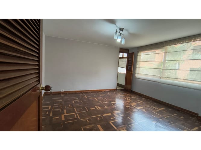 Apartamento de 3 alcobas en arriendo en Patio Bonito, Medellín, 140 m² · foto 6 de 16