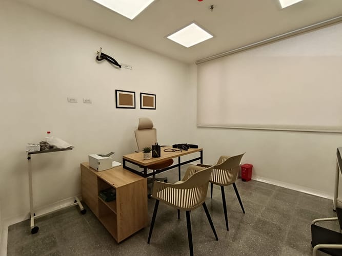 Consultorio en arriendo en Laureles, Medellín, 28 m² · foto 6 de 14