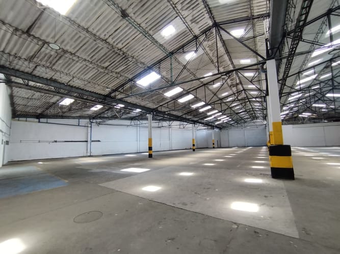 Bodega en arriendo en Las Vegas, Envigado, 2900 m² · foto 11 de 16
