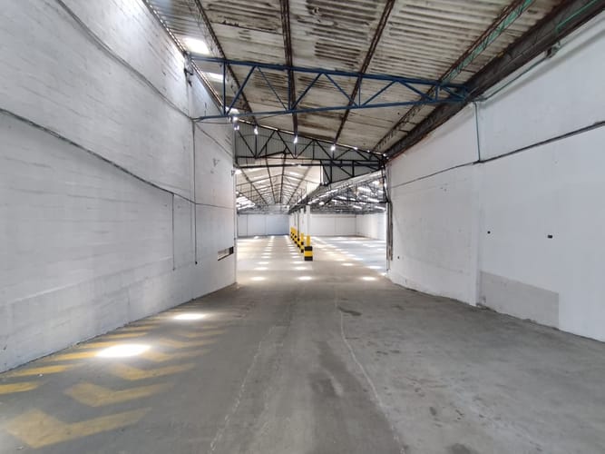 Bodega en arriendo en Las Vegas, Envigado, 2900 m² · foto 14 de 16