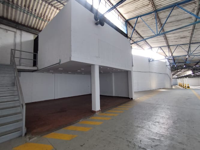 Bodega en arriendo en Las Vegas, Envigado, 2900 m² · foto 16 de 16