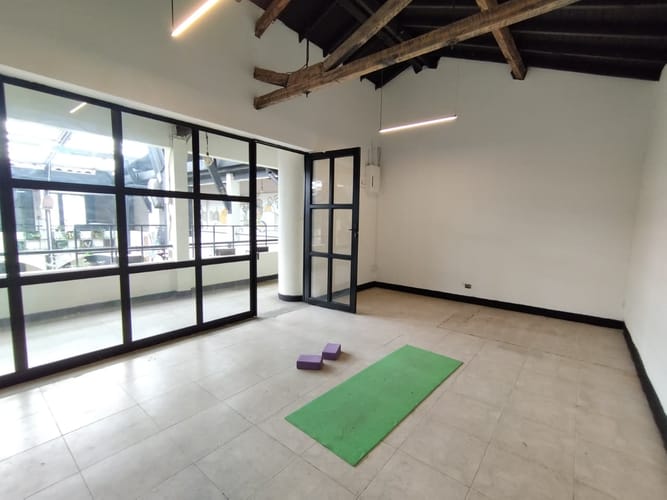 Local en arriendo en El Poblado, Medellín, 21 m² · foto 6 de 8