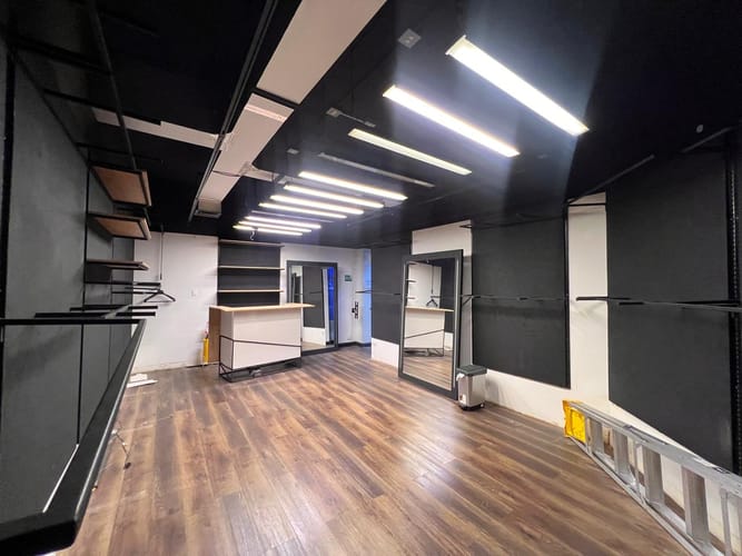 Local en arriendo en Conquistadores, Medellín, 58 m² · foto 11 de 11