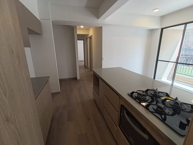 Apartamento de 3 alcobas en arriendo en El Poblado, Medellín, 70 m² · foto 8 de 17