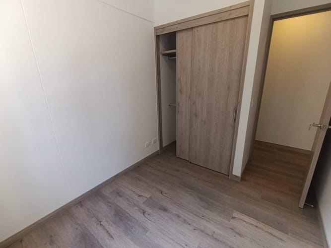 Apartamento de 3 alcobas en arriendo en El Poblado, Medellín, 70 m² · foto 16 de 17
