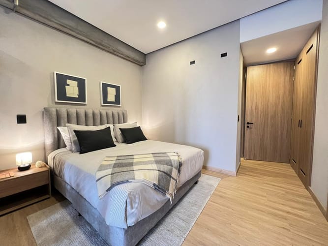 Apartaestudio en arriendo en El Poblado, Medellín, 40 m² · foto 2 de 20