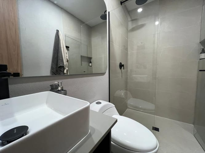 Apartaestudio en arriendo en El Poblado, Medellín, 40 m² · foto 10 de 20