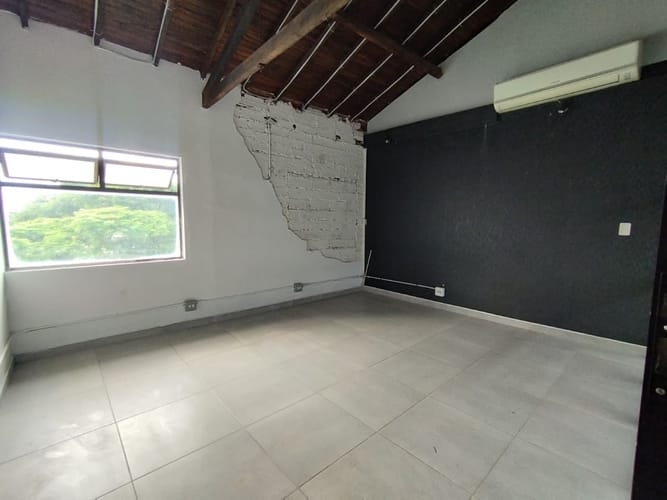 Local en arriendo en El Poblado, Medellín, 18 m² · foto 8 de 8