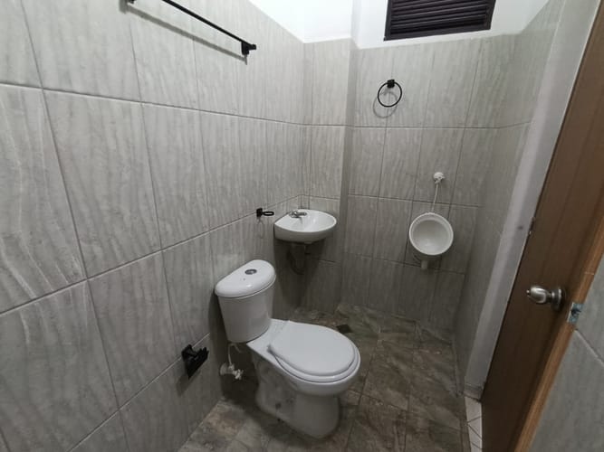 Local en arriendo en Jesus Nazareno, Medellín, 100 m² · foto 5 de 15