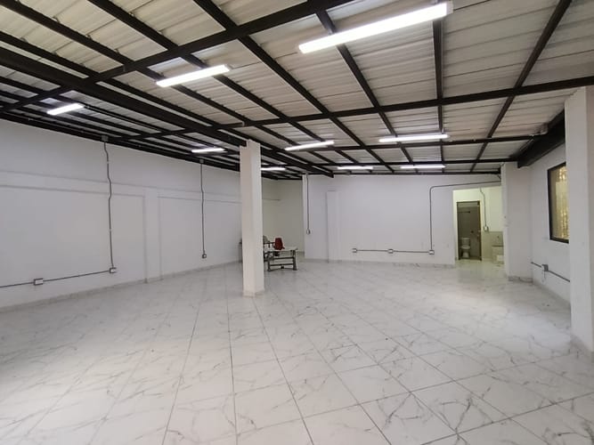 Local en arriendo en Jesus Nazareno, Medellín, 100 m² · foto 6 de 15