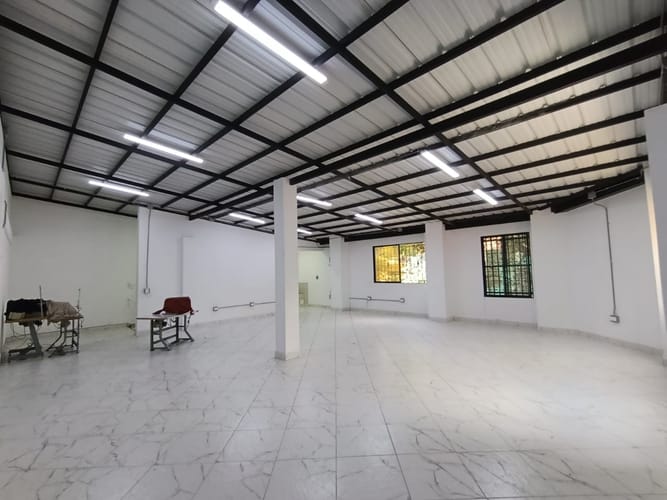 Local en arriendo en Jesus Nazareno, Medellín, 100 m² · foto 7 de 15