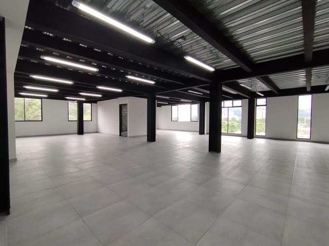 Oficina en arriendo en Laureles, Medellín, 200 m² · foto 5 de 10