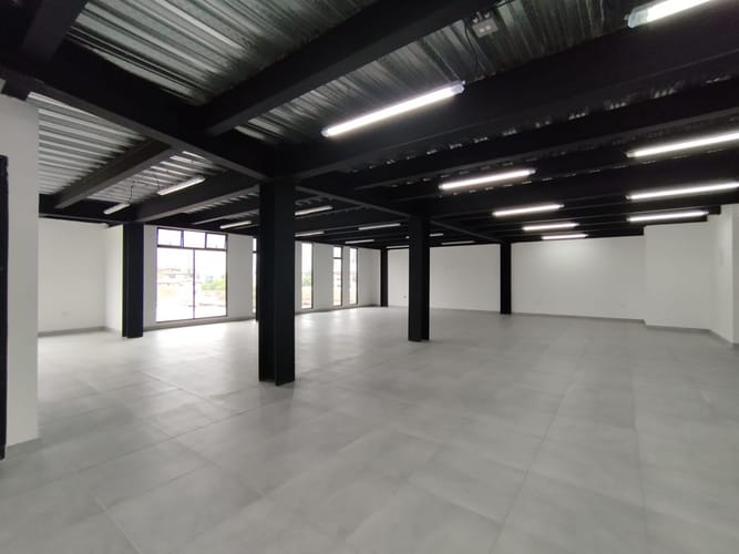 Oficina en arriendo en Laureles, Medellín, 200 m² · foto 10 de 10