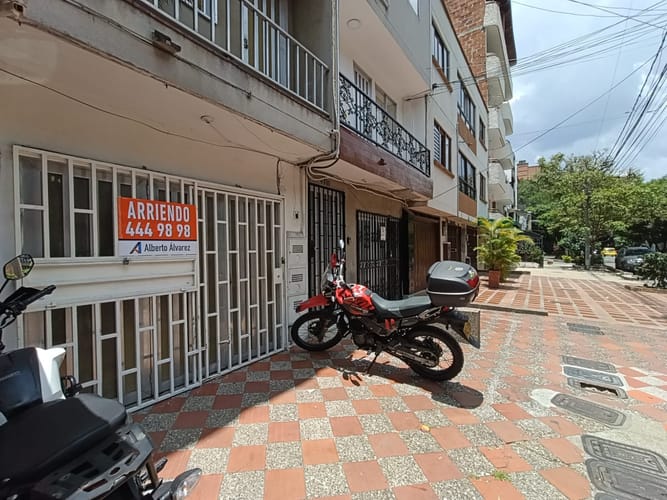 Local en arriendo en Calasanz, Medellín, 19 m² · foto 10 de 10