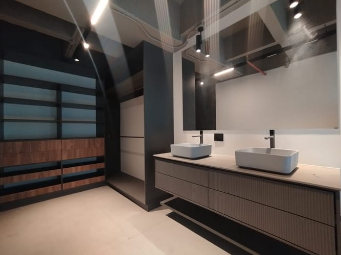 Apartamento de 1 alcoba en arriendo en Las Lomas, Medellín, 129 m² · foto 9 de 19