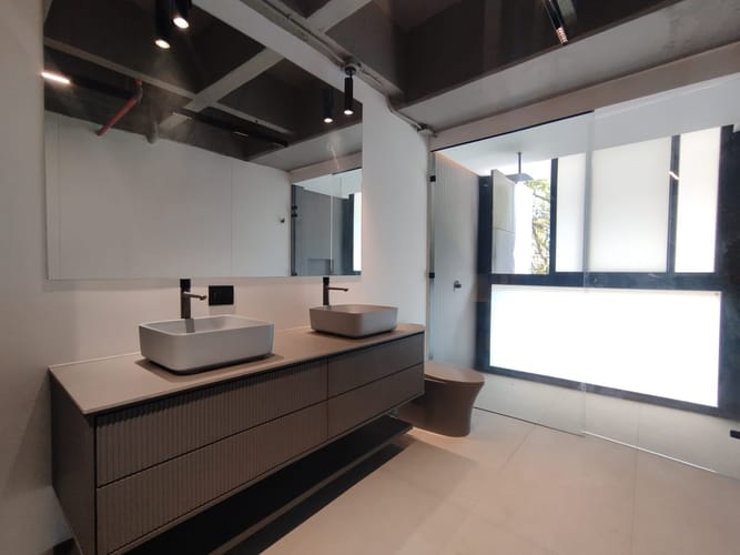 Apartamento de 1 alcoba en arriendo en Las Lomas, Medellín, 129 m² · foto 10 de 19