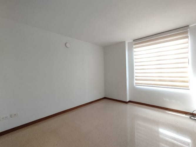 Apartamento de 4 alcobas en arriendo en El Poblado, Medellín, 88 m² · foto 13 de 20