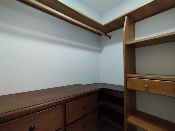 Apartamento de 4 alcobas en arriendo en El Poblado, Medellín, 88 m² · foto 15 de 20