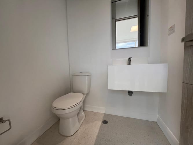 Consultorio en arriendo en Mayorca, Sabaneta, 35 m² · foto 4 de 13