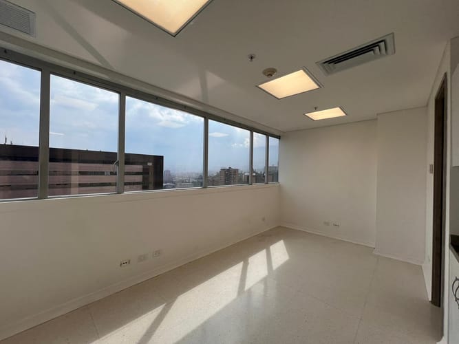 Consultorio en arriendo en Mayorca, Sabaneta, 35 m² · foto 13 de 13