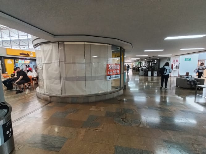 Local en arriendo en Vía Las Palmas, Medellín, 15 m² · foto 2 de 11