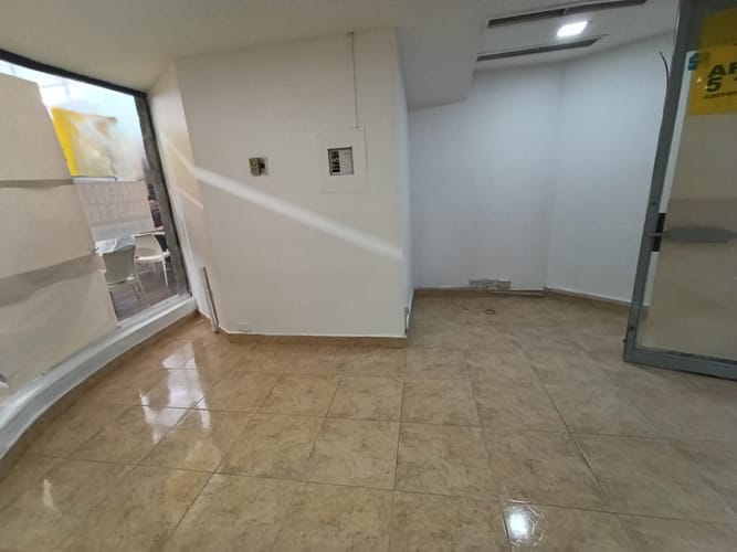 Local en arriendo en Vía Las Palmas, Medellín, 15 m² · foto 7 de 11