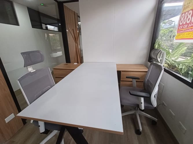 Oficina en arriendo en Laureles, Medellín, 12 m² · foto 3 de 9