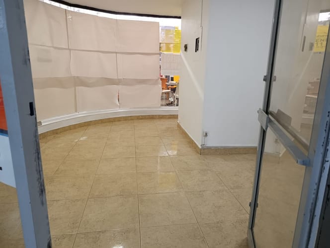 Local en arriendo en Vía Las Palmas, Medellín, 15 m² · foto 10 de 11
