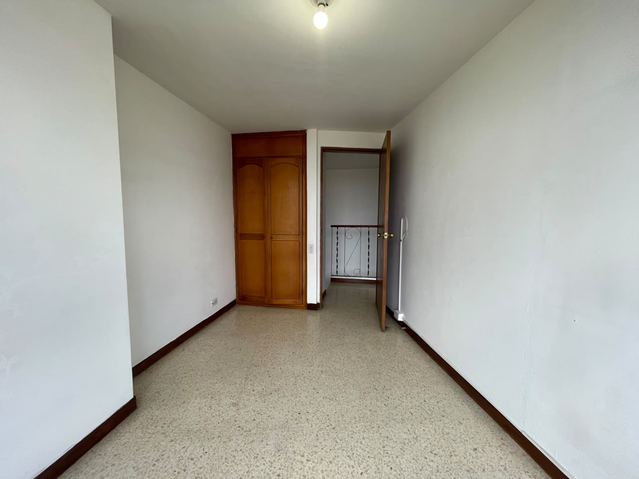 Apartamento en arriendo en La Castellana, Medellín · foto 11 de 16