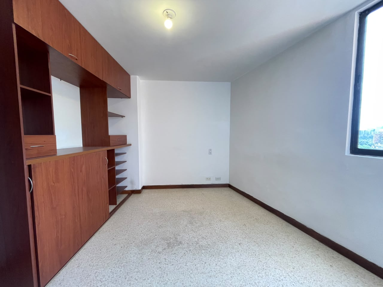 Apartamento en arriendo en La Castellana, Medellín · foto 14 de 16