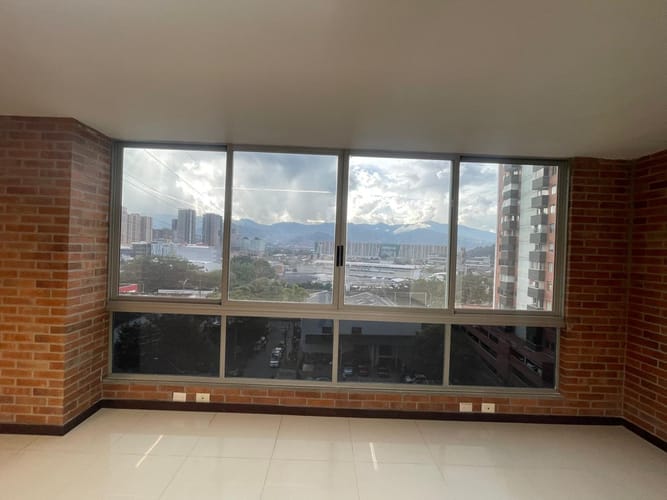 Oficina en arriendo en Colombia, Medellín, 63 m² · foto 10 de 15