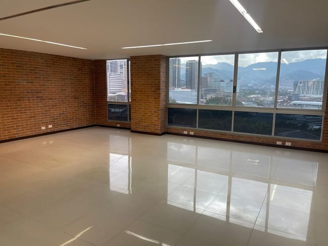 Oficina en arriendo en Colombia, Medellín, 63 m² · foto 13 de 15